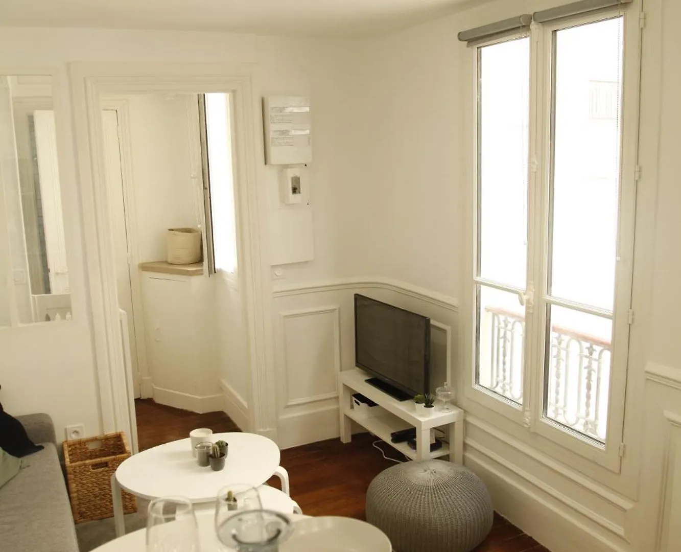 Apparemment Cosy Ile Saint Louis Apartment Paris